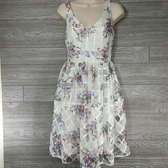 Anthropologie Dresses & Skirts - NWT Anthropologie Maeve Lined Floral Dress Size 6